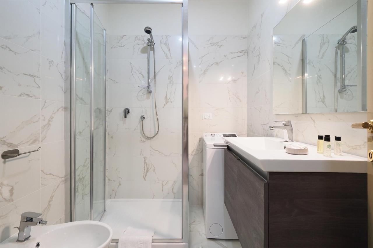 Duomo Luxury Apartment - One Bed Milano Eksteriør bilde