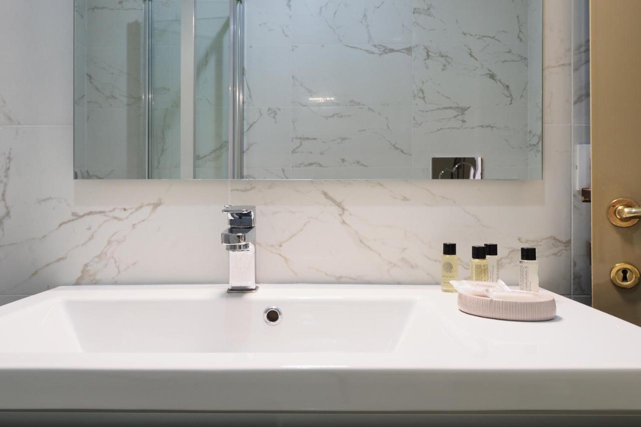 Duomo Luxury Apartment - One Bed Milano Eksteriør bilde