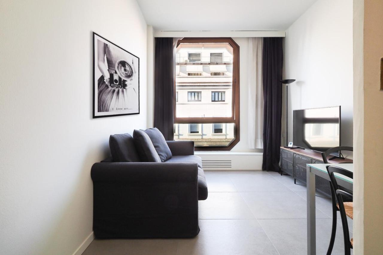 Duomo Luxury Apartment - One Bed Milano Eksteriør bilde