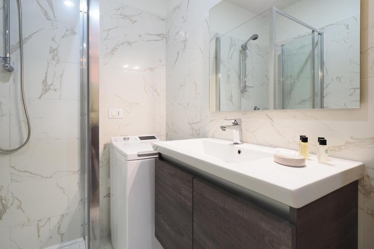 Duomo Luxury Apartment - One Bed Milano Eksteriør bilde